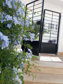 Guest Room Near Airport - 2