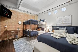 Urban Luxe Loft - 7