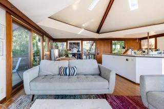 Peaceful Treehouse with Ocean View - 8