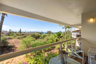 King Studio with Pool, Split AC, Across Kamaole II Beach Park - 5