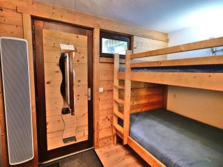 Confortable studio 4 pers avec balcon - Proche commerces et télécabines - FR-1-458-202 - 9