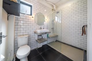 Elements 1BD Apartment Water - 2