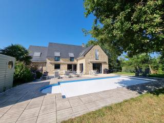 Maison Contemporaine Spacieuse - 11 Pers, 5 Ch, Animaux Autorisés - FR-1-775-38 - 1