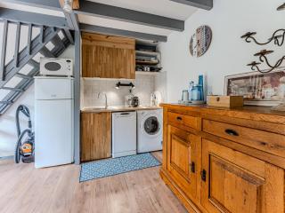 Maison mitoyenne 300m de la plage avec cour et parking - 4 pers, Non Fumeur - FR-1-521-242 - 1