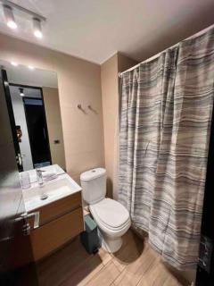 Comodo con aire acondicionado y estacionamiento - 5