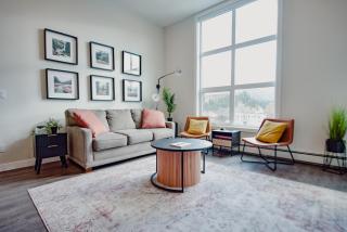 New Vaulted Ceilings 3 Beds AC Views - 7