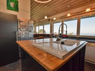 Villa avec terrasse, jardin, proche Evian et pistes, Wifi, parking - FR-1-498-19 - 2