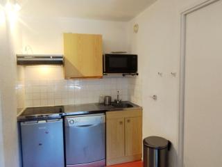 Appartement Confortable au Pied des Pistes - 2 Pièces avec Balcon, 9ème étage - FR-1-771-23 - 6