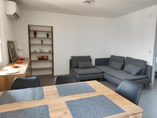 Appartement rénové avec clim, piscine, WiFi et parking à Palau-del-Vidre - FR-1-776-108 - 2