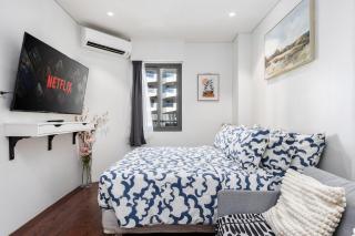 Dominiks spacious classic family VIP 1 Bedroom Tambuli Balcony Pool Beach - 3