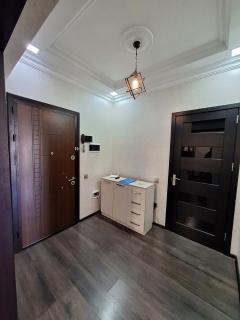 Azura Park Resident - 4