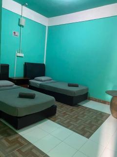 Zackry Guesthouse - 8