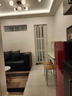 1 BR Unit Tomas Morato - 2