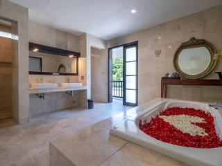 Villa Cometa Luxury Seminyak by Adam Jyota Management - 6