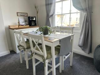 Seaside stay in Teignmouth - 1