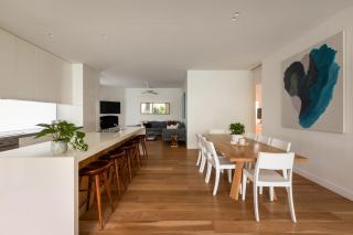 Alpha Luxe - Pet Friendly Luxury Home and Heated Pool - 6