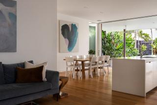 Alpha Luxe - Pet Friendly Luxury Home and Heated Pool - 3