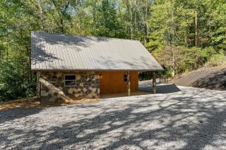Cabin On A Hill cabin - 4