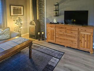 Charming Farm Stay On Averøy Island - 7