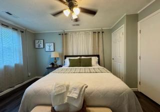Private 1BR Retreat 10 Min to UT, Downtown, and Hospitals - 7