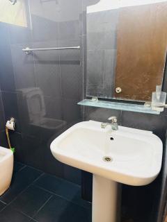 Hotel Winrose Tissamaharama - 3