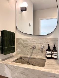 Cure Guest Suite - The Meadows - 3