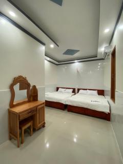 Tùng Thủy Homestay - Dinh Thầy Thím Lagi - 7