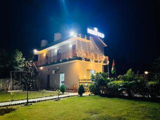 The Deerfield Cottages - 8