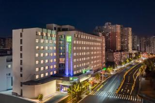 Holiday Inn Express Shanghai Changyang Road by IHG - 5