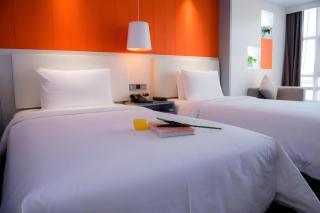 Aishang Hotel (Lecong Furniture Mall, Foshan) - 7