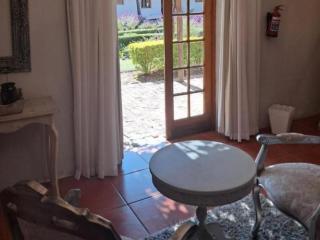 Villa ChoCoLatt Guest House and Porta Taverna Restaurant - 4