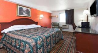 Knights Inn Ferguson MO - 9