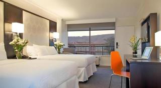 Park Pointe Hotel - 7