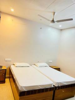 Hotel Krishna Gorakhpur - 9