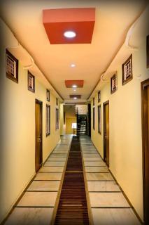 Hotel Krishna Gorakhpur - 8