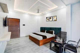 Super Hotel O Hanuman Gadi Formerly Alankar Lawn - 8
