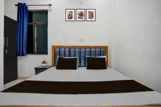 Super Hotel O Prayagraj Sangam Railway Junction Formerly Veni Madhv Inn - 1