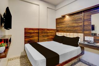 Super Townhouse Zero Mile Gandhi Setu Formerly Classic Court - 7