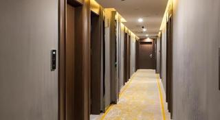 ZMAX Hotel Guangzhou South Dongxiao Nanzhou Metro Station - 5