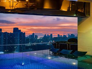 Hidden Village at Gramercy Makati with Infinity Pool Sauna Gym - 6