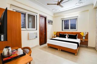 Super Townhouse Sector 121 Noida - 3