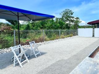 SemiD-Projector-Pool-Netflix-3R2BR-FullyAircon - 6