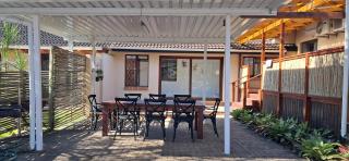 Sunbird Self-Catering Unit 19 - 8