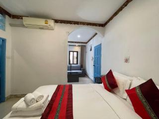 Mesa Garden Villa - 4