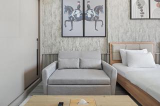 Luxury Silicon Oasis Studio Near Mall & Airport - 6
