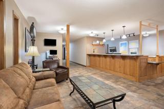 Days Inn by Wyndham Spearfish - 5
