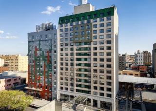 DoubleTree by Hilton Long Island City, NY - 7