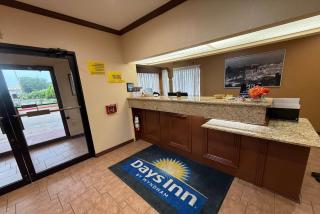 Days Inn by Wyndham Navasota - Navasota - 5