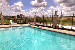 Days Inn by Wyndham Navasota - Navasota - 3