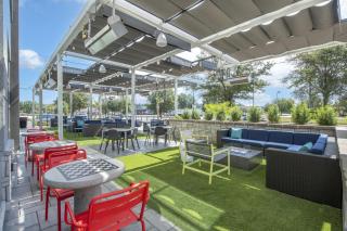 Tru By Hilton Lumberton - 9